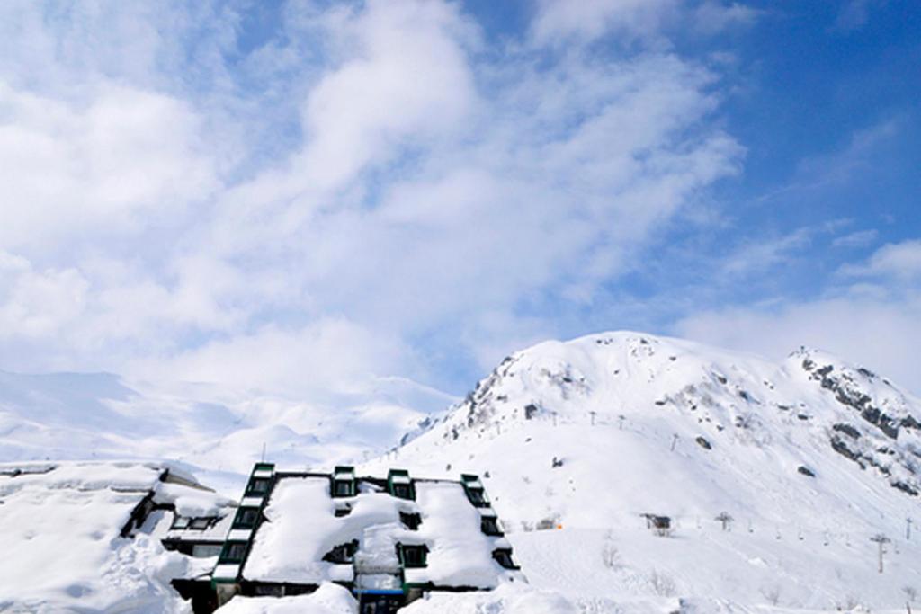 阿拉纽埃皮奥安戈利阿祖和瓦公寓的雪覆盖的山,雪覆盖的山