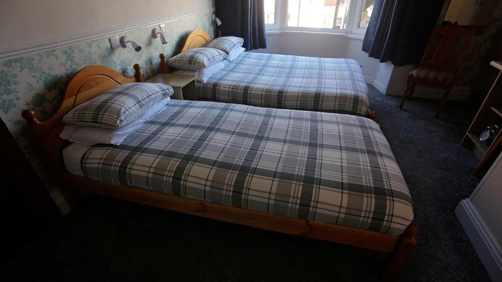 南希尔兹安妮宾馆的双床间设有2张单人床。
