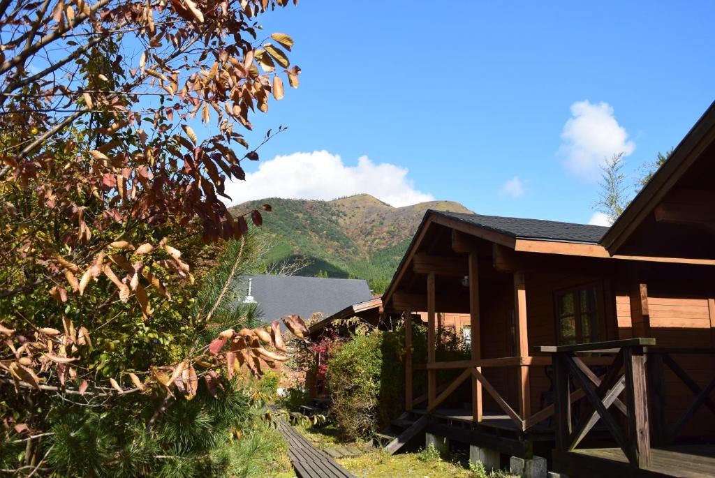 南小国町风之味住宿加早餐旅馆的山底小屋