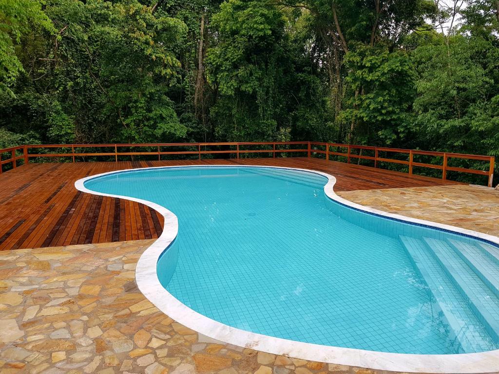 Condominio Fechado das Maritacas - Praia do Curral - Ilhabela - Sp内部或周边的泳池