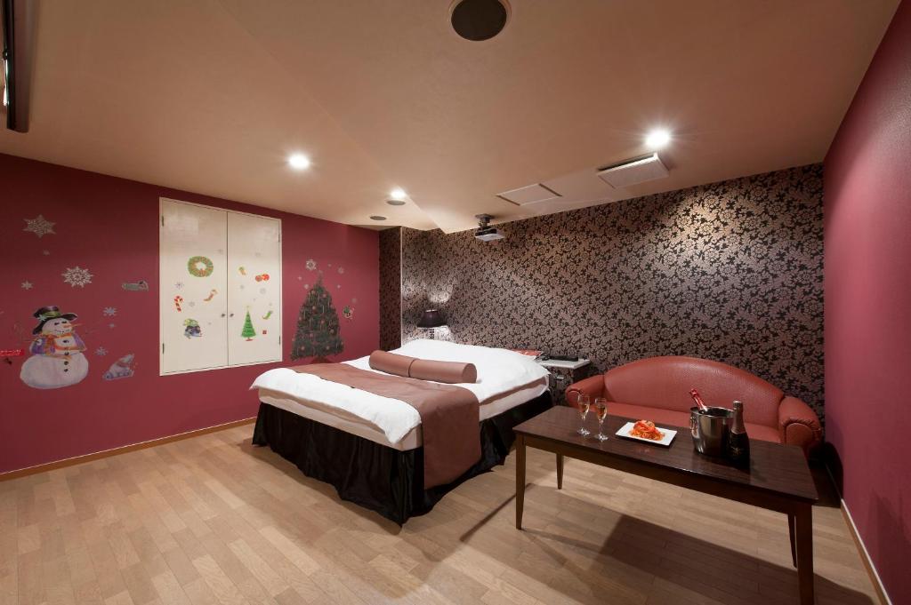 四日市四日市白色教堂圣诞节情趣酒店 仅限成人 22最新房价