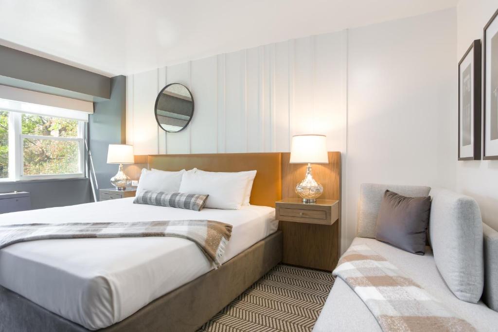 ARC HOTEL Washington DC, Georgetown客房内的一张或多张床位
