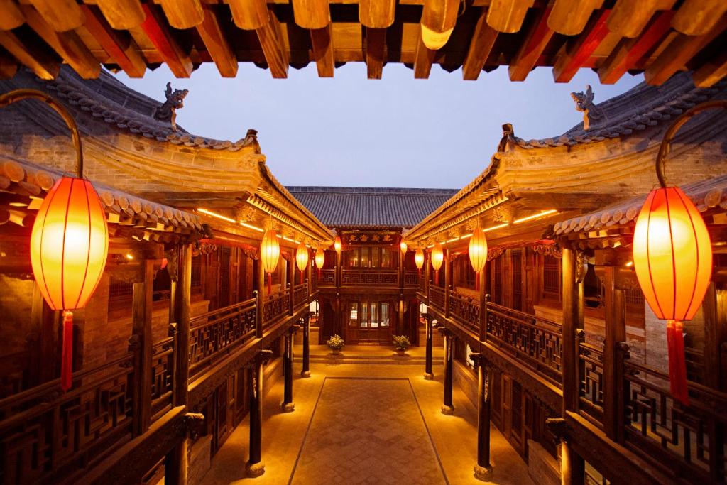 旅馆 新龙门客栈