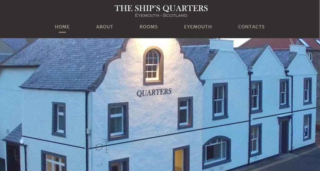 艾茅斯The Ships Quarters的令人振奋的季度网站的截图