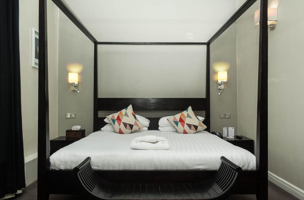 斯塔德利酒店客房内的一张或多张床位