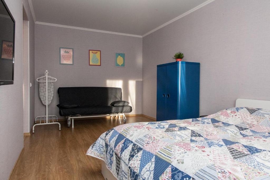 Счастливая квартира на Самарцева客房内的一张或多张床位