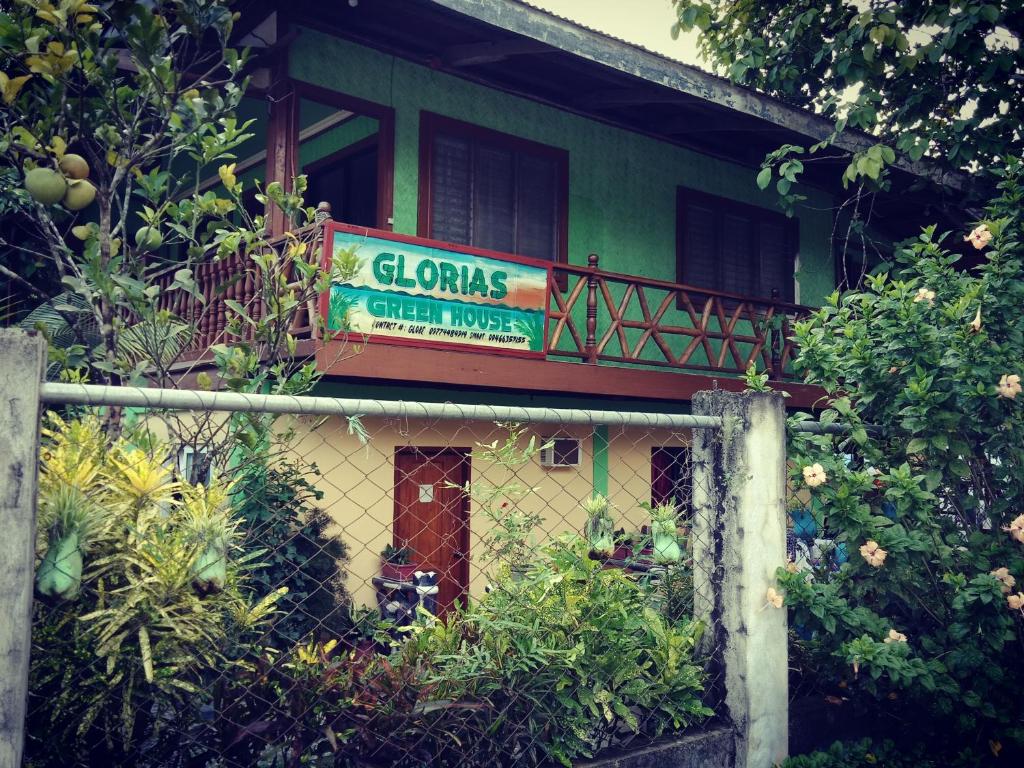 圣维森特Glorias Green House的相册照片