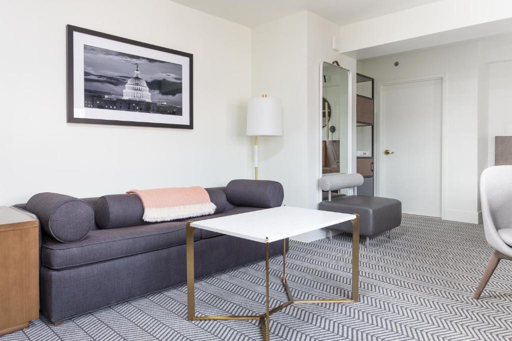ARC HOTEL Washington DC, Georgetown的休息区