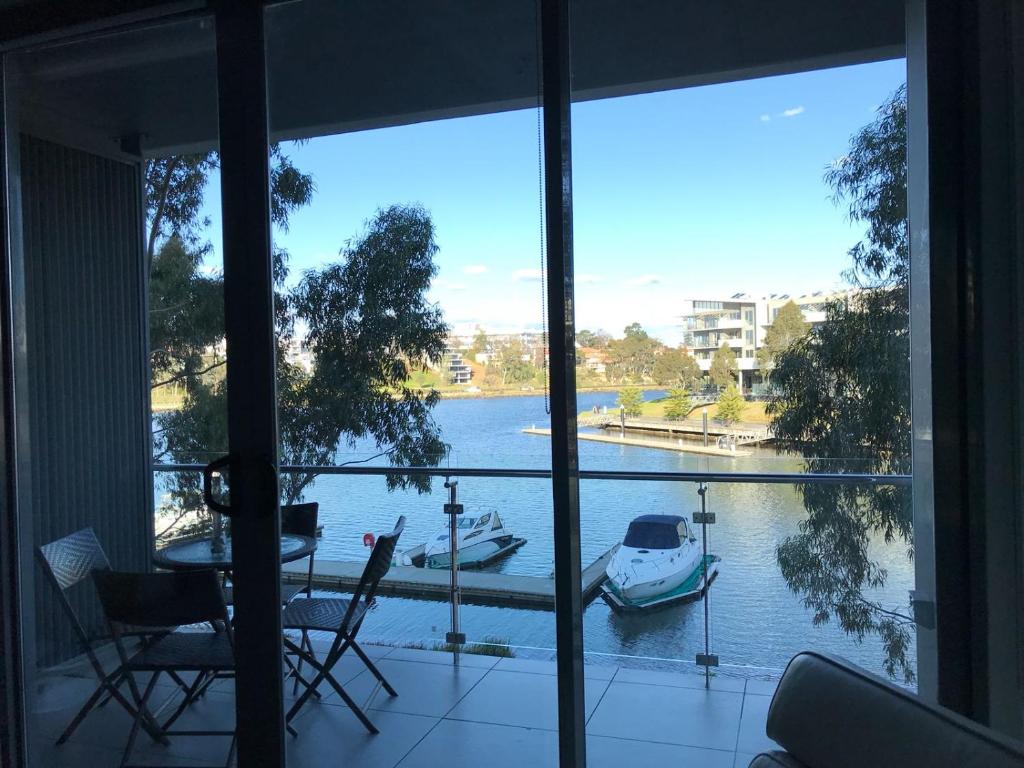 墨尔本Marina View Apartment on the Maribyrnong River, Melbourne的相册照片