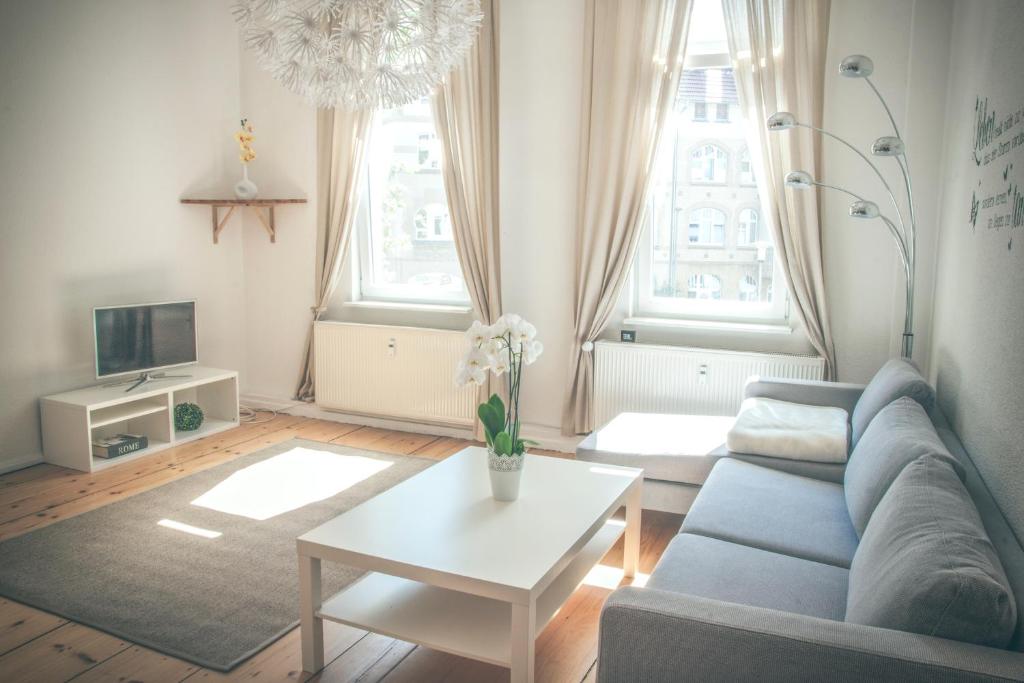 Ferienwohnung Erfurt -FeWo Eva的休息区