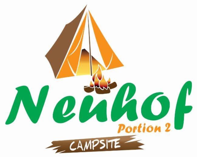 塞斯瑞姆Neuhof Portion 2 Campsite的帐篷和 ⁇ 火营地标志