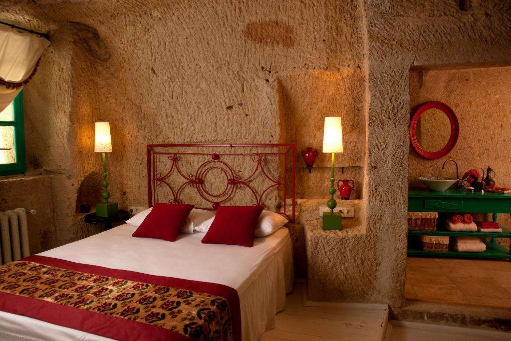 奥塔希萨尔河泽洞穴酒店的相册照片