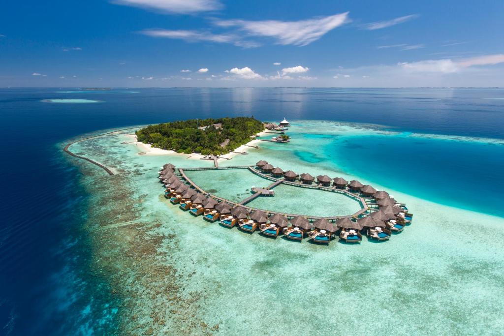 马累马尔代夫环球度假村的海洋中的岛屿,有度假村