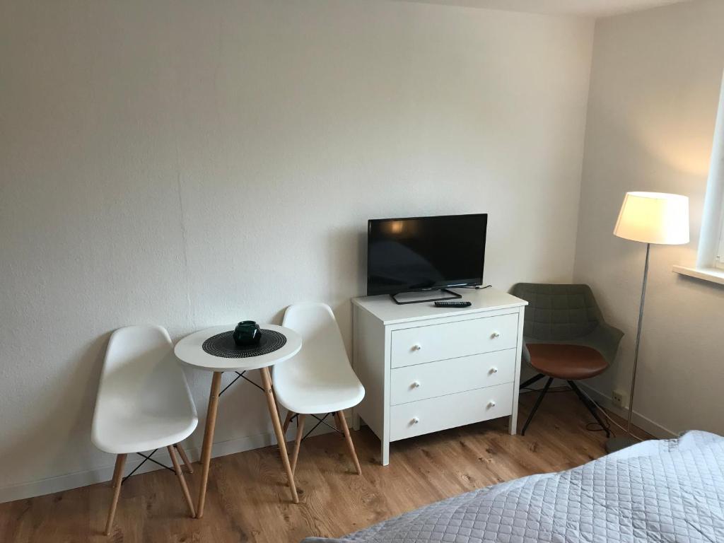 洪堡An der Uniklinik, Apartment mit eigener Küche und renoviertem Badezimmer, Zentrale Lage的相册照片