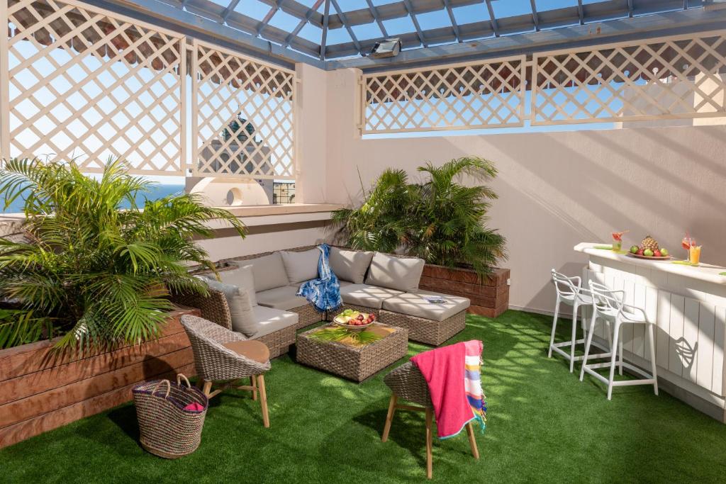 Herods Boutique Eilat a Premium collection by Fattal Hotels的休息区