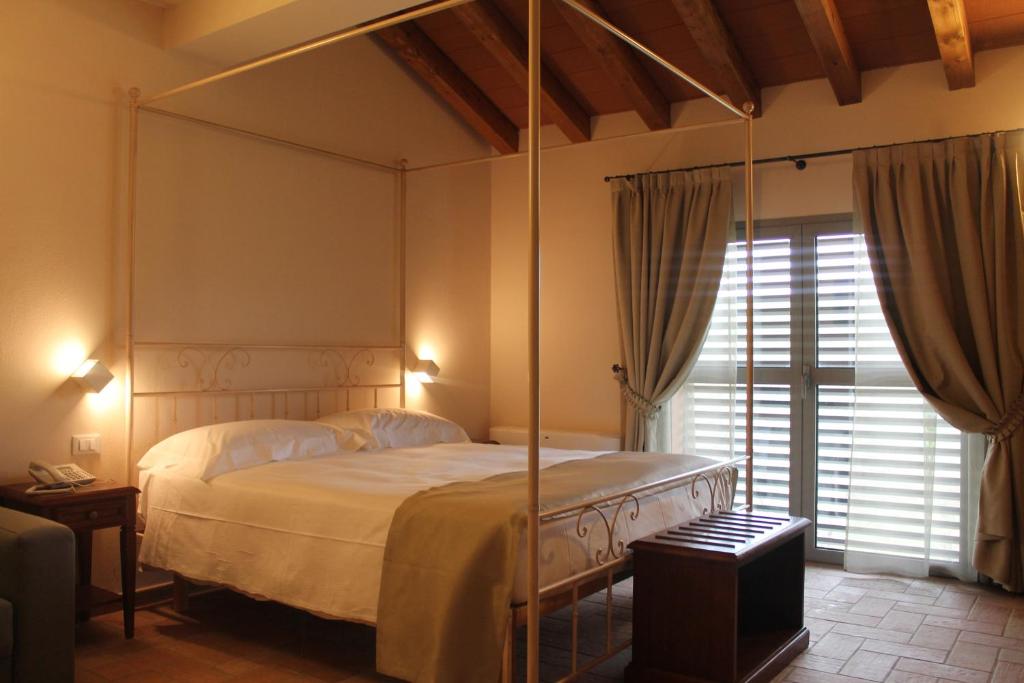 博洛尼亚本提沃格里奥农庄酒店的相册照片