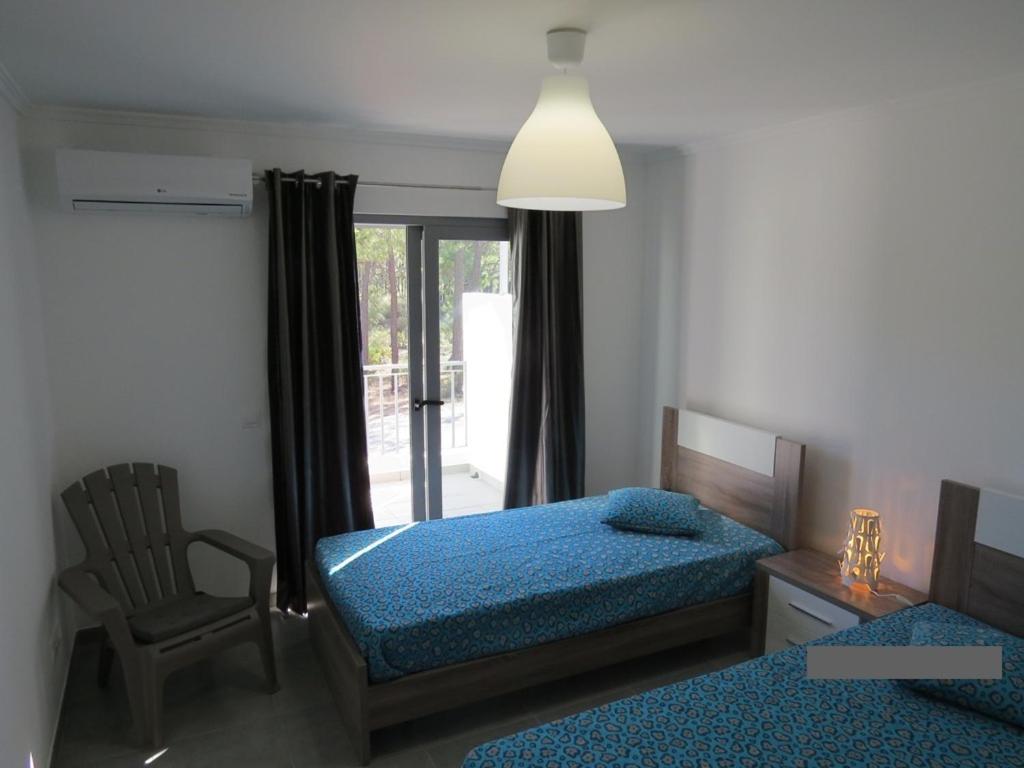 蒙蒂戈杜Villa de vacances 3 chambres et 6 couchages max. à proximité de mer à Praia Verde Algarve的相册照片