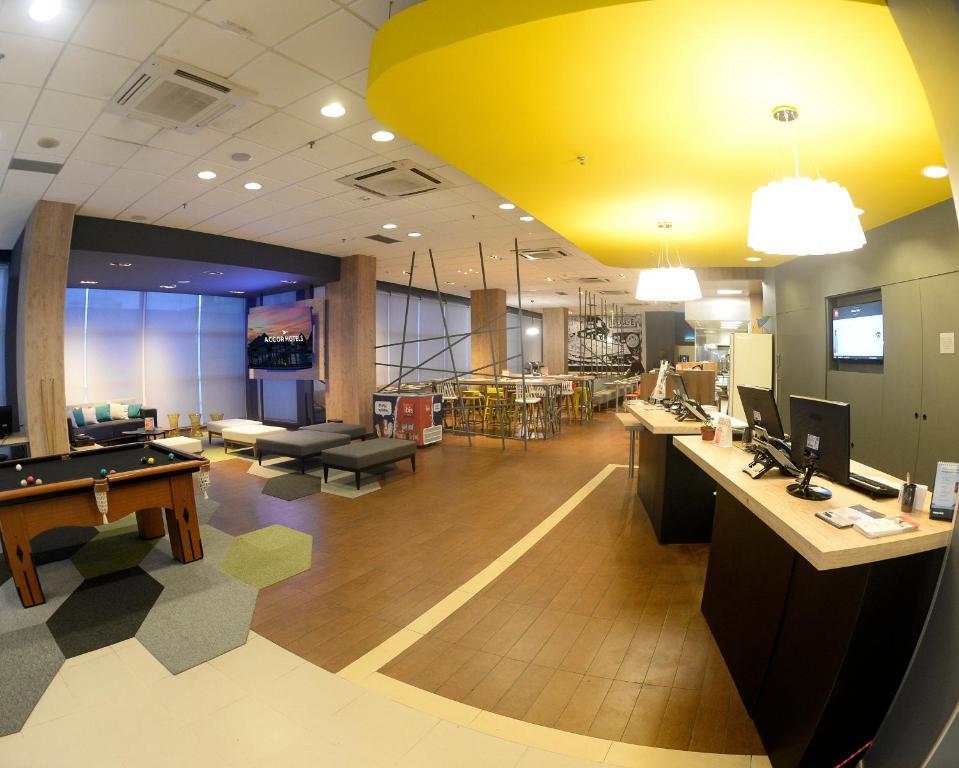 ibis Recife Boa Viagem餐厅或其他用餐的地方