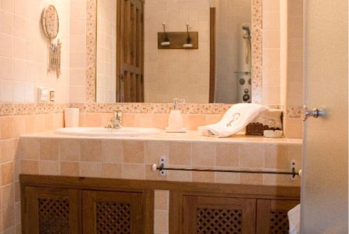 阿布拉帕斯托拉酒店的一间浴室