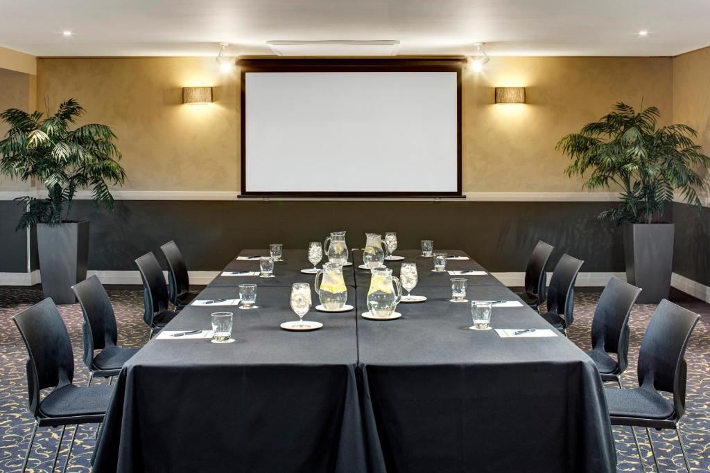 Rendezvous Heritage Hotel Queenstown商务区和&#47;或会议室