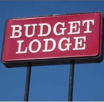 纽波特纽斯Budget Lodge的读自助 ⁇ 的红色标志