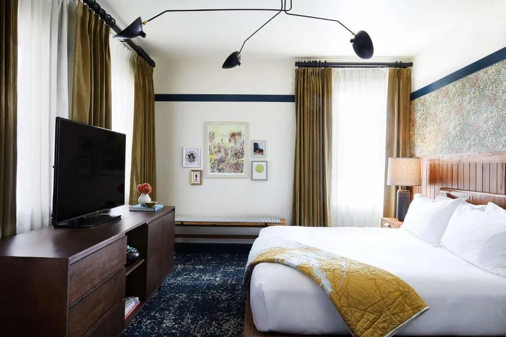 Hotel Revival Baltimore，位于巴尔的摩的酒店