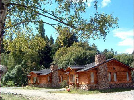 圣卡洛斯-德巴里洛切恩尔科拉宗德尔博斯克山林小屋的树屋