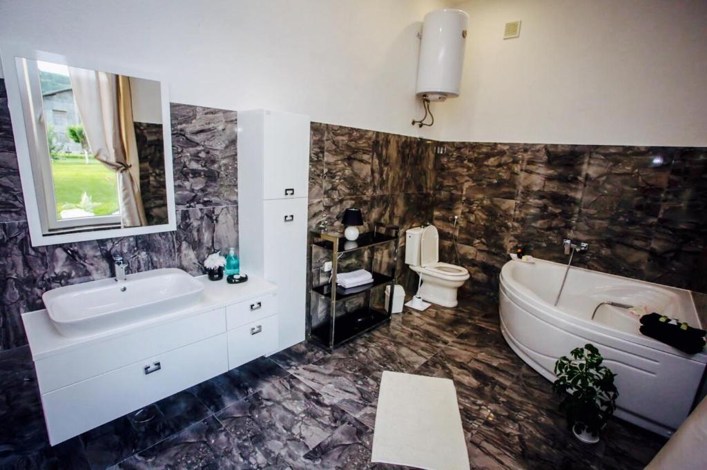 Villa Una Dalia的一间浴室