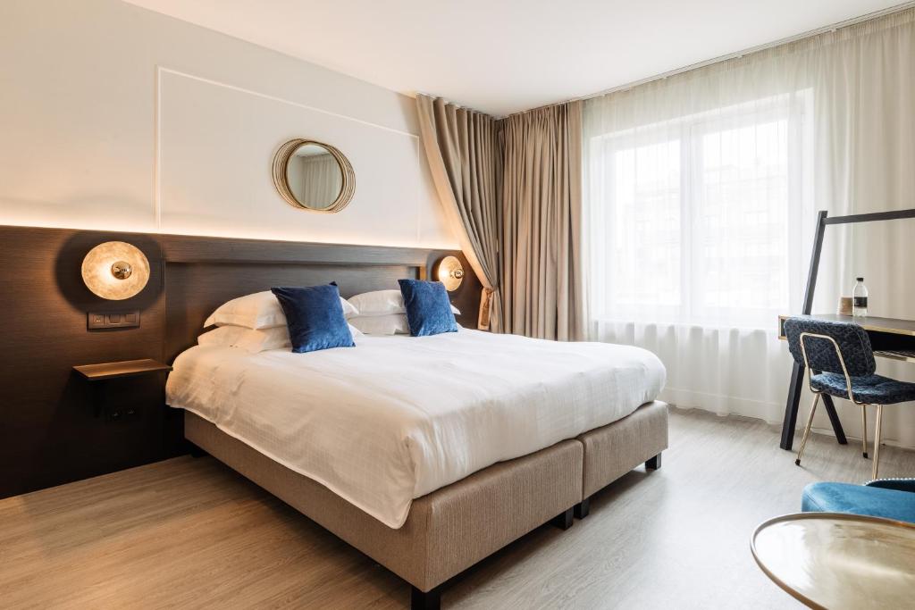 C-Hotels Continental客房内的一张或多张床位
