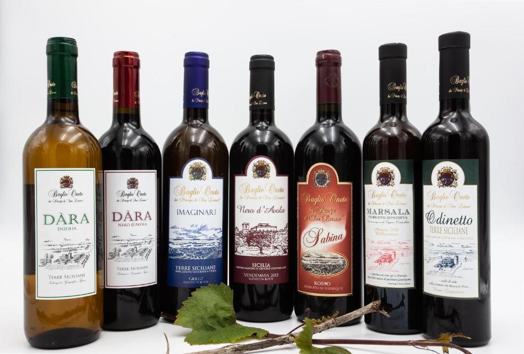 Hotel Baglio Oneto dei Principi di San Lorenzo - Luxury Wine Resort的酒水