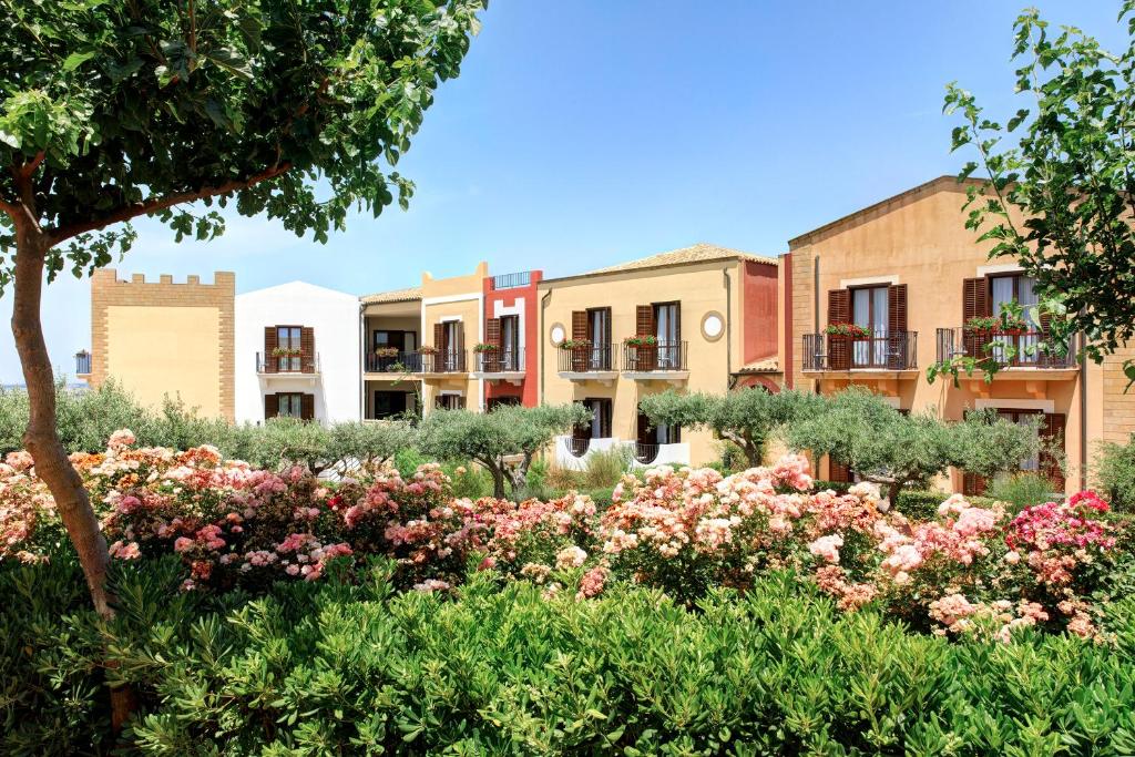 Hotel Baglio Oneto dei Principi di San Lorenzo - Luxury Wine Resort外面的花园