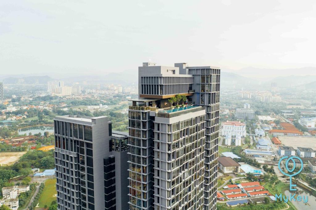 吉隆坡星汇吉隆坡型格麦基全球公寓式酒店的城市高楼高楼高楼景