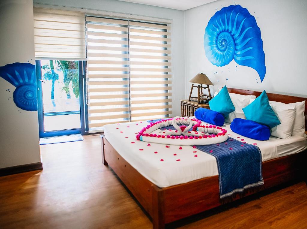 357长滩岛度假村 客房内的一张或多张床位