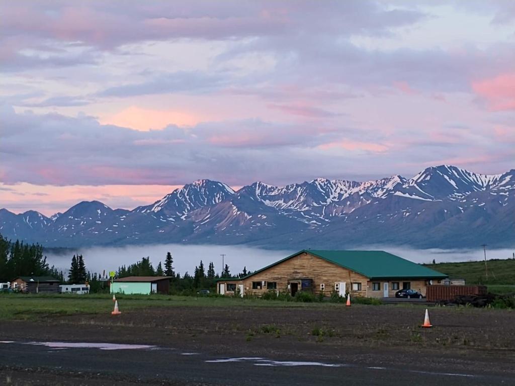 坎特韦尔Cantwell Lodge的山间小屋