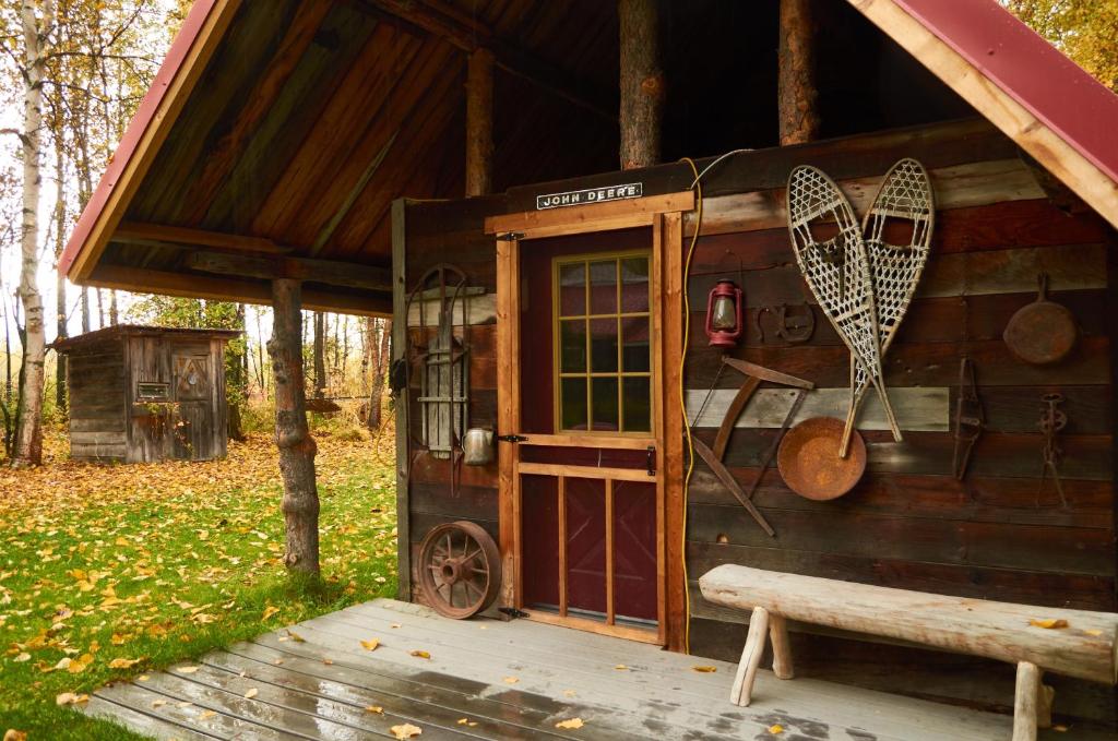 Trapper John's Cabin & Cottages平面图