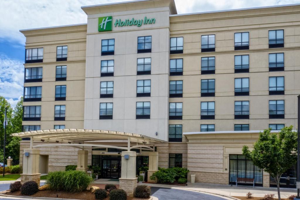 落基山Holiday Inn Rocky Mount I-95 @ US 64, an IHG Hotel的 ⁇ 染了黑尔顿花园旅馆