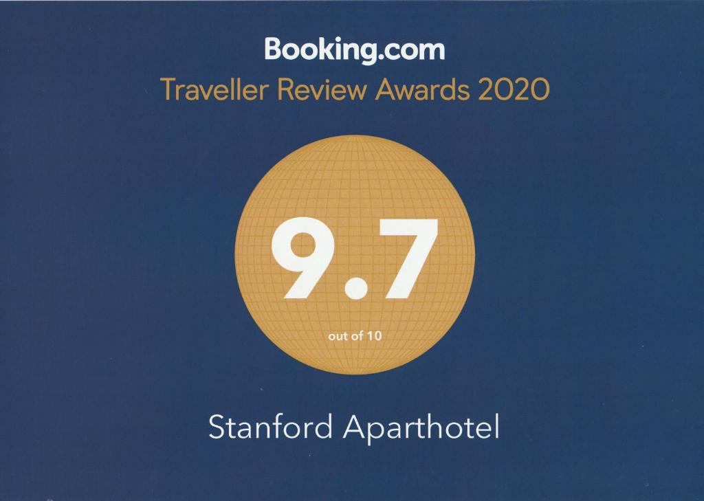 布加勒斯特Stanford Aparthotel的黄色圆圈,上面有数字