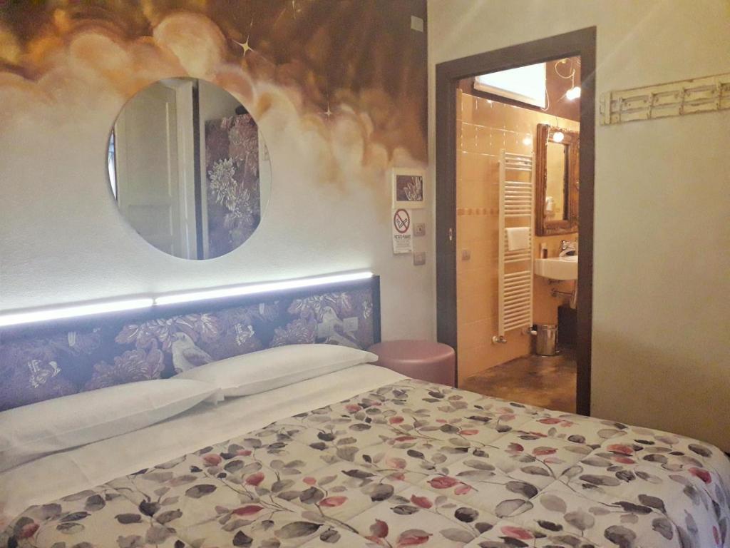 洛卡达特洛奥巴旅馆客房内的一张或多张床位