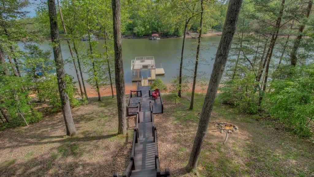 Pure Pleasure on the Lake预订_Pure Pleasure on the