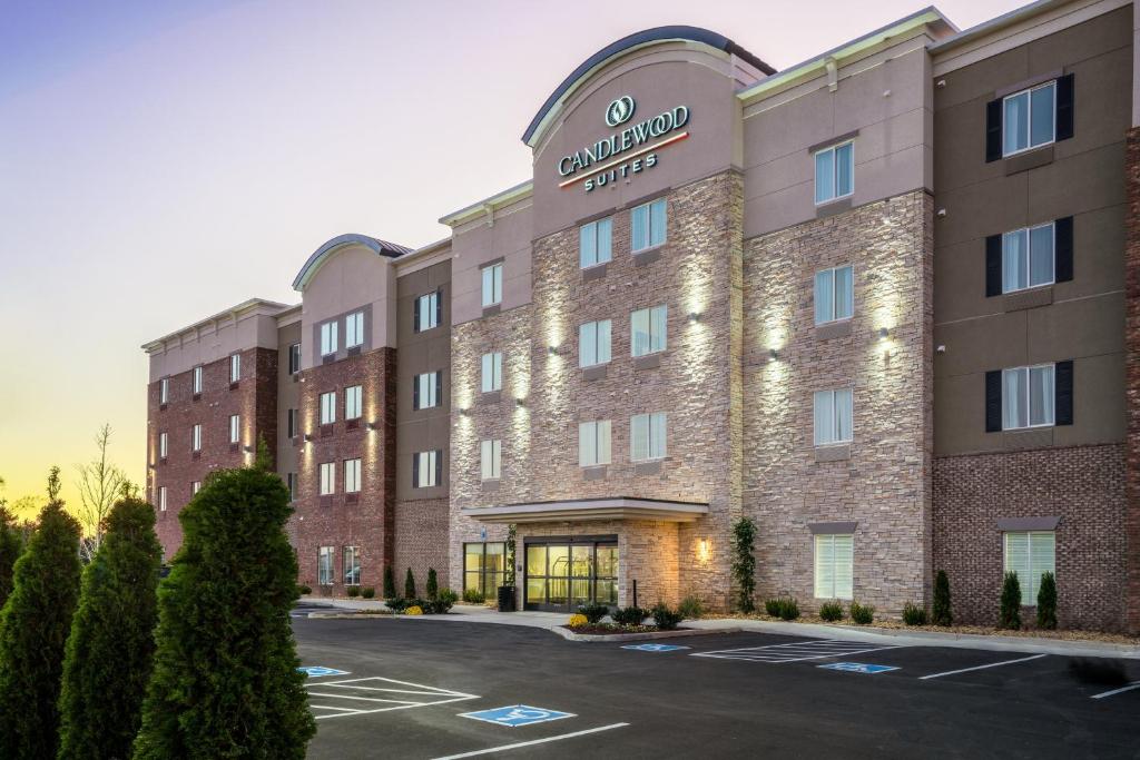 富兰克林Candlewood Suites - Nashville - Franklin, an IHG Hotel的令人惊叹的酒店入口的 ⁇ 染