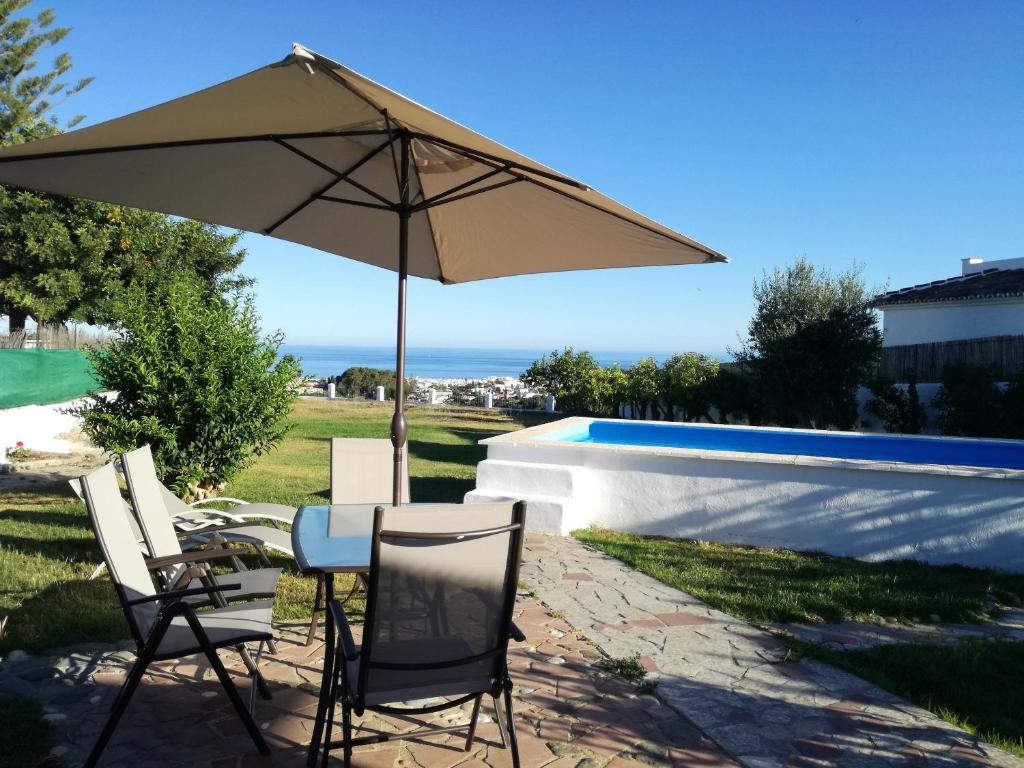 弗里希利亚纳2 bedrooms villa with sea view private pool and enclosed garden at Frigiliana 4 km away from the beach的相册照片