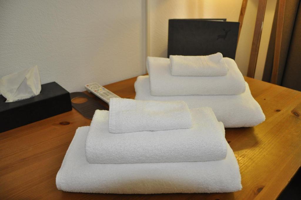 Hotel zum Hirschen客房内的一张或多张床位