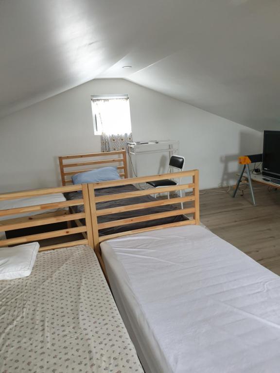 珀斯DIANELLA Budget Rooms Happy Place to Stay & House Share For Long Term Tenants的相册照片
