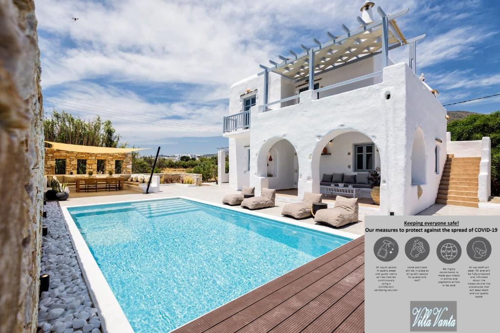 德里奥斯Villa Vanta的前面设有游泳池的别墅