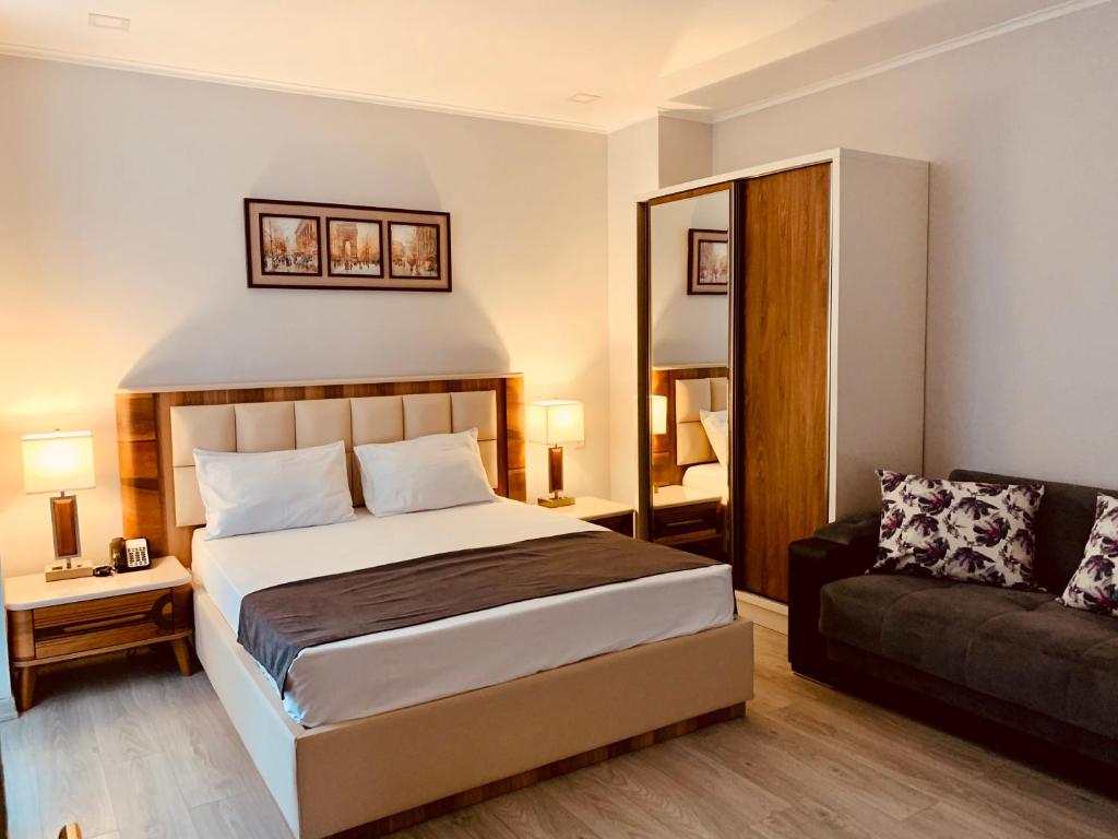 Hotel Tsereteli Palace客房内的一张或多张床位