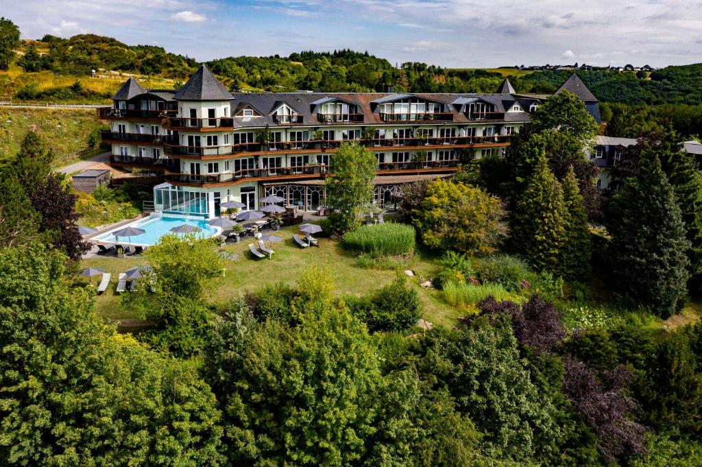 Lipperscheid里维克运动酒店的享有酒店和度假村的空中景致
