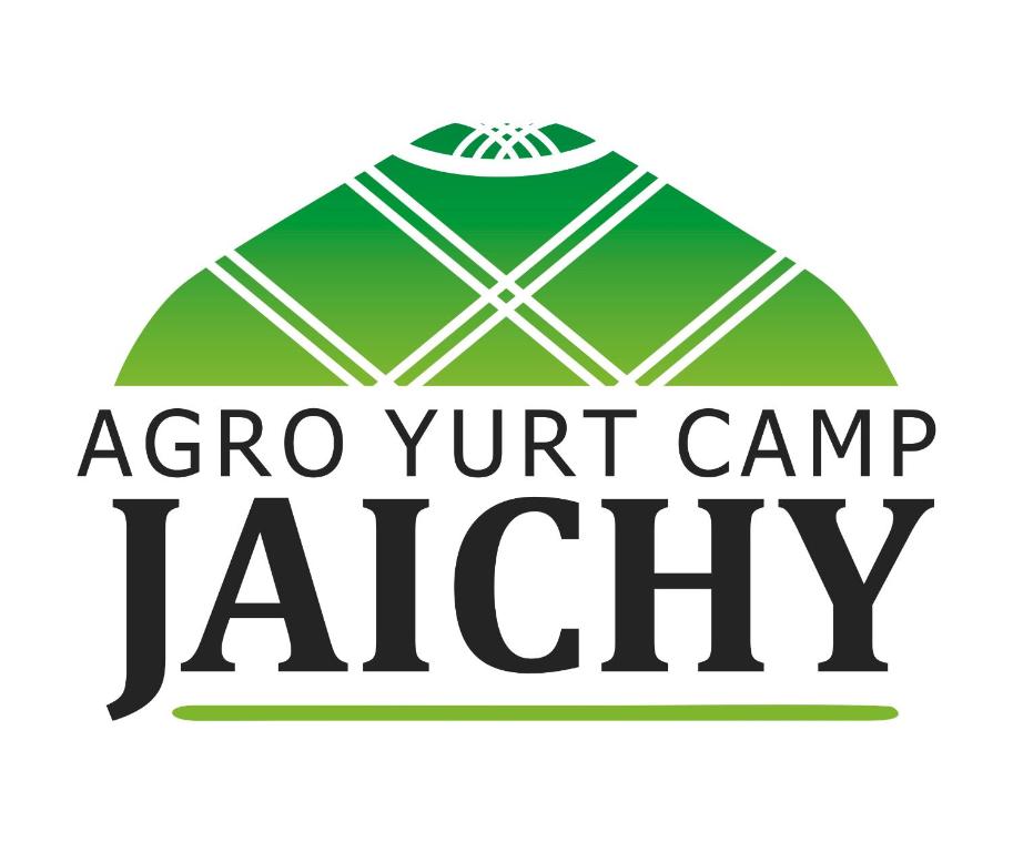 Këk-SayJaichy Yurt Camp的带有农用帐篷标志的棒球帽