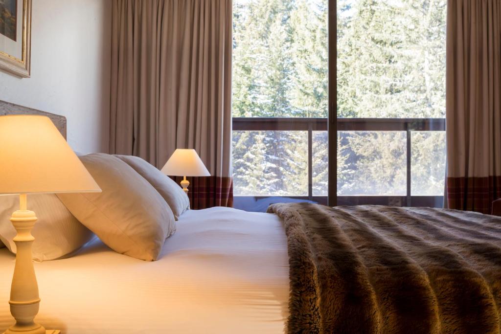 雪宫酒店客房内的一张或多张床位
