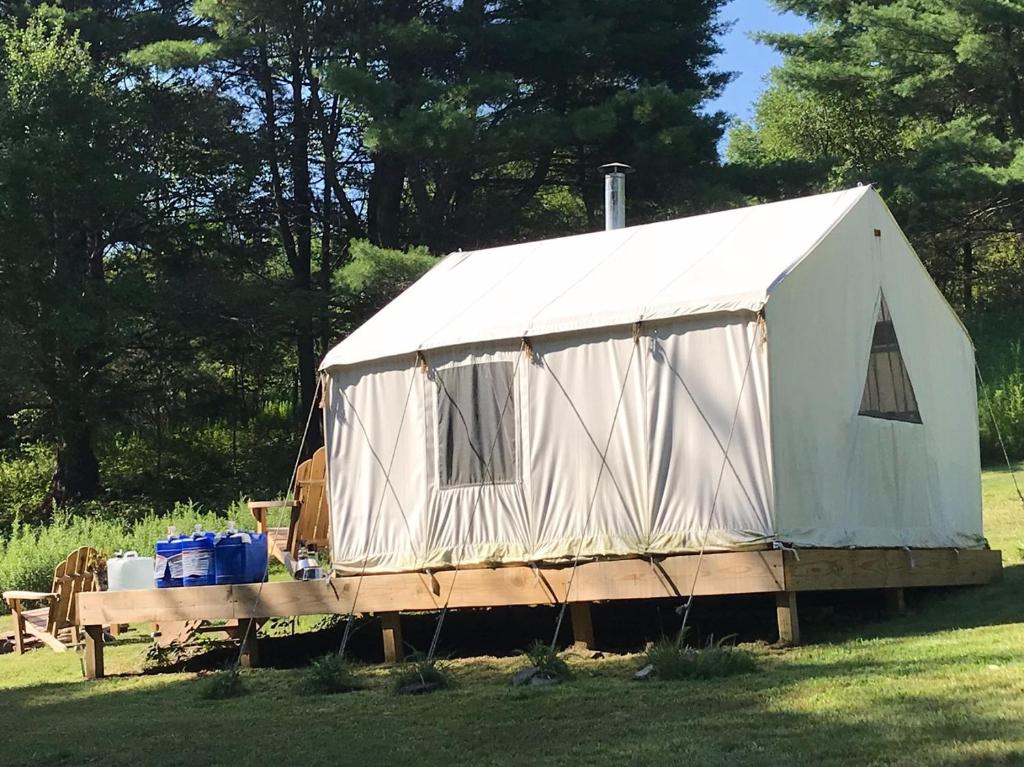 tentrr - butternut valley bunkhouse 立即预订