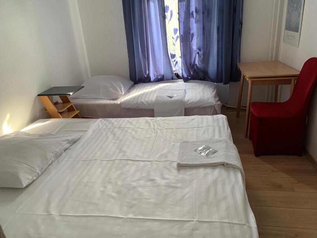 Märkischer Hof Hotel客房内的一张或多张床位